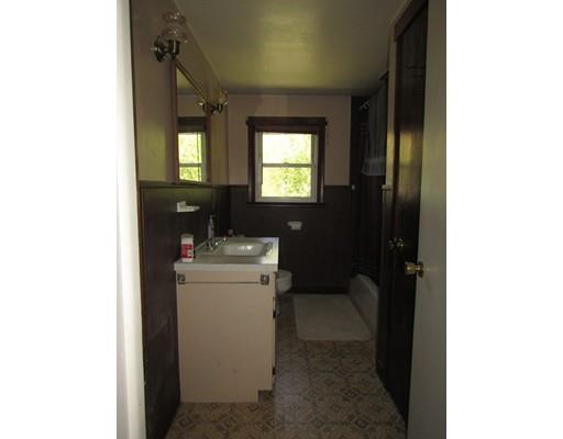 52 Stage Road Westhampton, MA 01027 - Photo 10 of 20 a utility room with dryer and washer