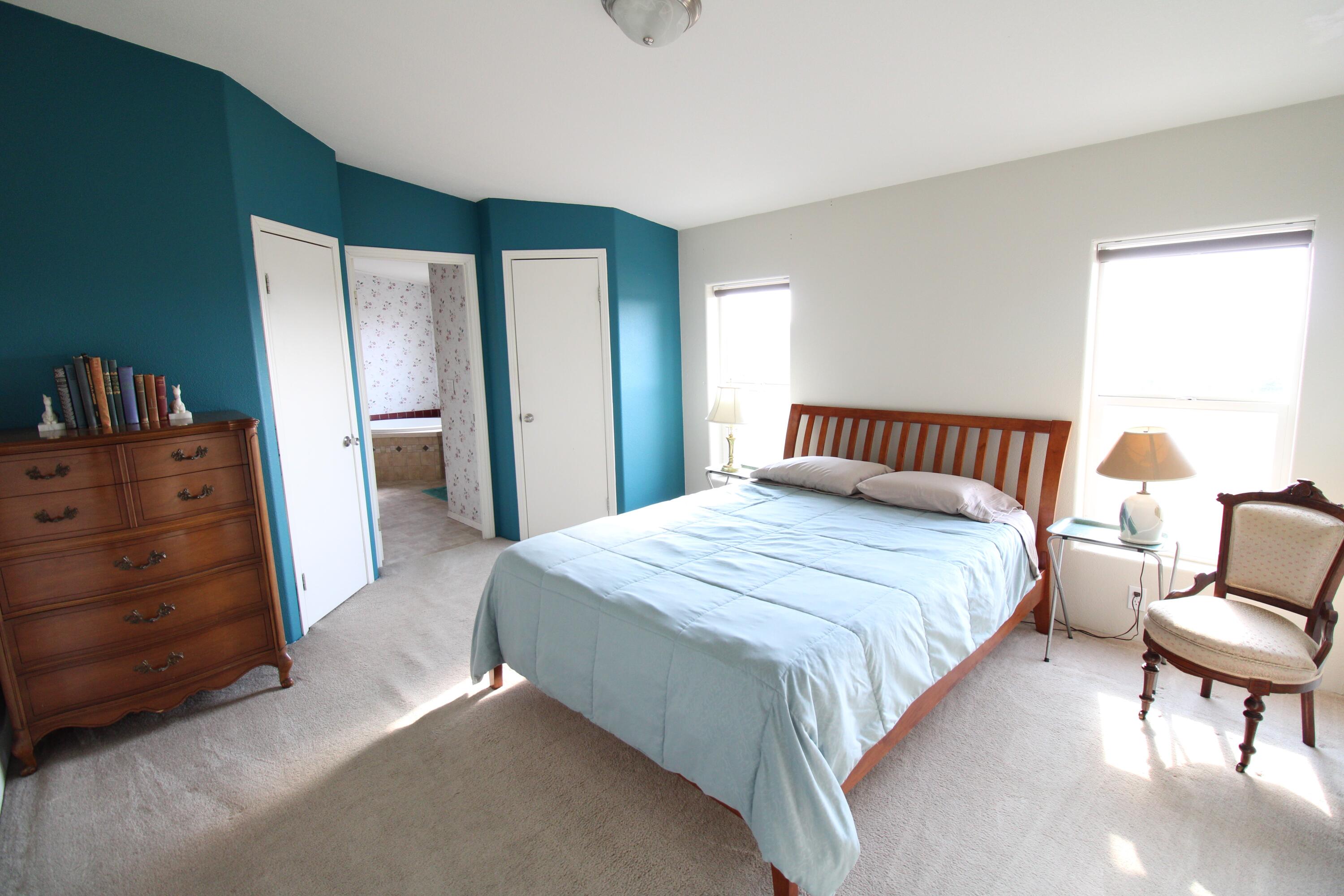 7571 Southeast Walther Loop Prineville, OR 97754 - Photo 13 of 38 Master Bedroom