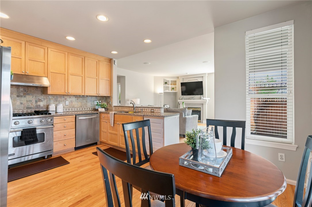 17628 32nd Avenue Southeast Bothell, WA 98012 - Photo 8 of 31 Gallery Image 8