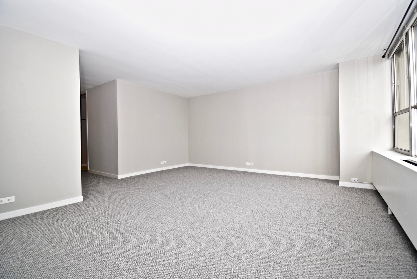 655 West Irving Park Road, Unit 2509 Chicago, IL 60613 - Photo 4 of 20 a view of an empty room