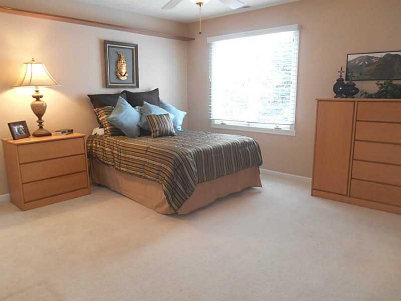 3271 Smokey Ridge Circle Carmel, IN 46033 - Photo 17 of 24 Gallery Image 17
