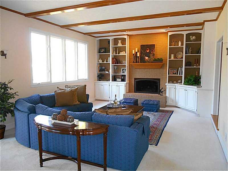 3271 Smokey Ridge Circle Carmel, IN 46033 - Photo 6 of 24 Gallery Image 6