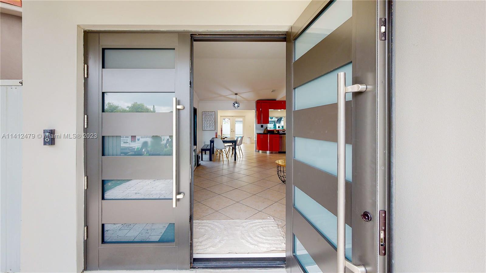13821 Southwest 14th Street Miami, FL 33184 - Photo 4 of 58