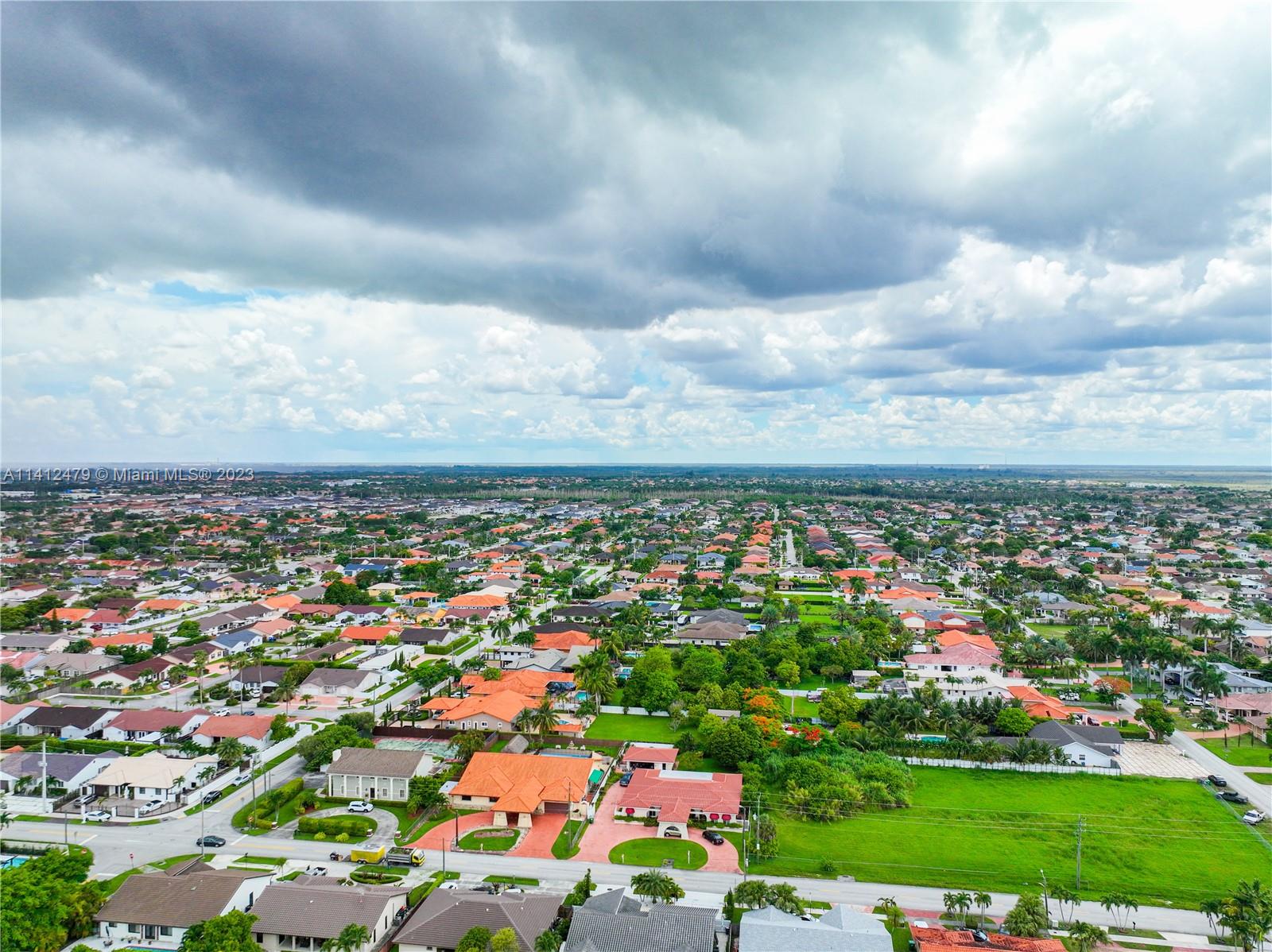 13821 Southwest 14th Street Miami, FL 33184 - Photo 57 of 58 a view of a city
