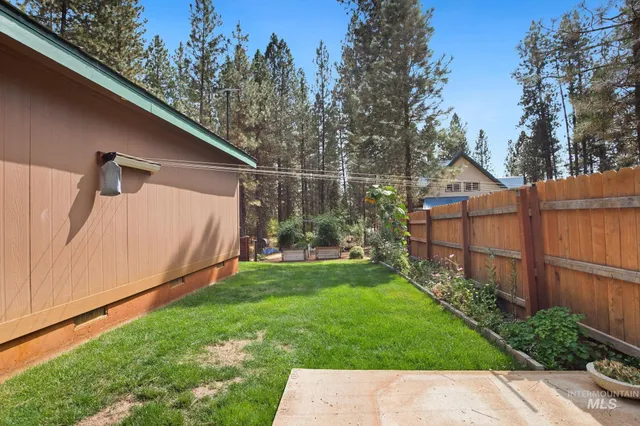 $499,000 | 10 Cricket Road, Garden Valley, ID 83622