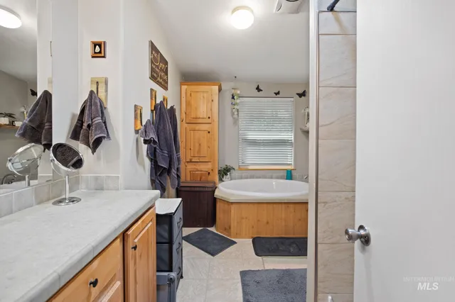 $499,000 | 10 Cricket Road, Garden Valley, ID 83622