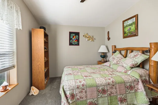 $499,000 | 10 Cricket Road, Garden Valley, ID 83622