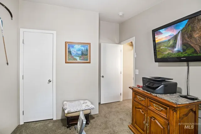 $499,000 | 10 Cricket Road, Garden Valley, ID 83622