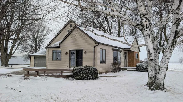 $374,900 | W3431 County Rd KK, Kaukauna, WI 54130