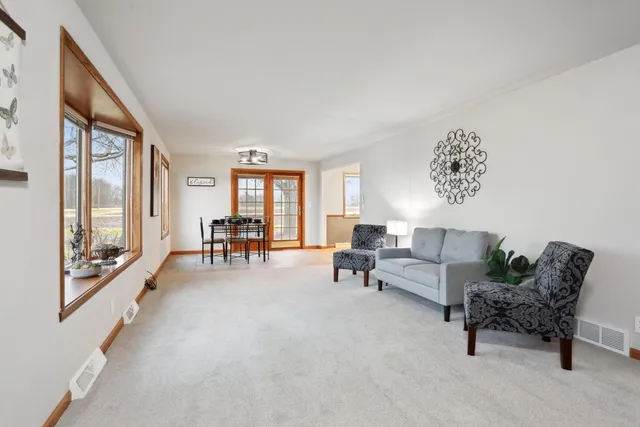 $389,900 | W3431 County Rd KK, Kaukauna, WI 54130