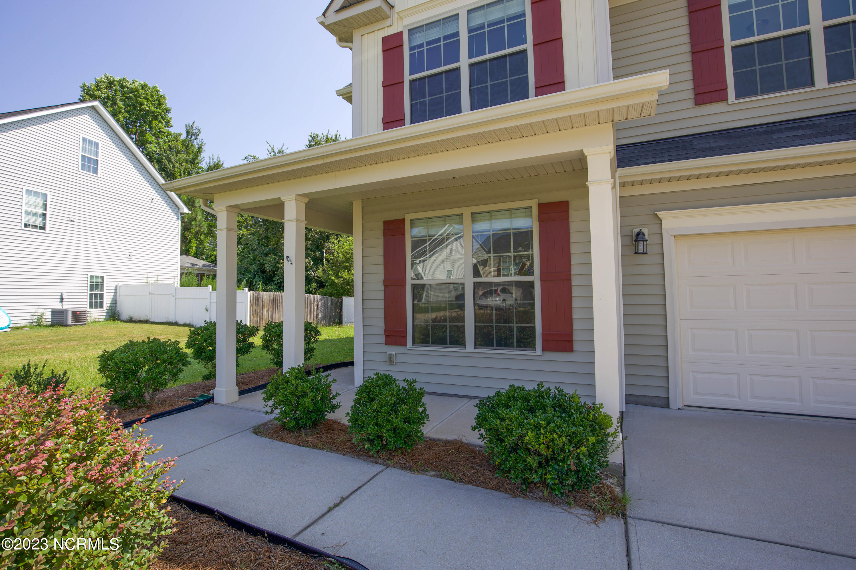 321 Colonist Place Cameron, NC 28326 - Photo 3 of 63 321 Colonist Pl-4