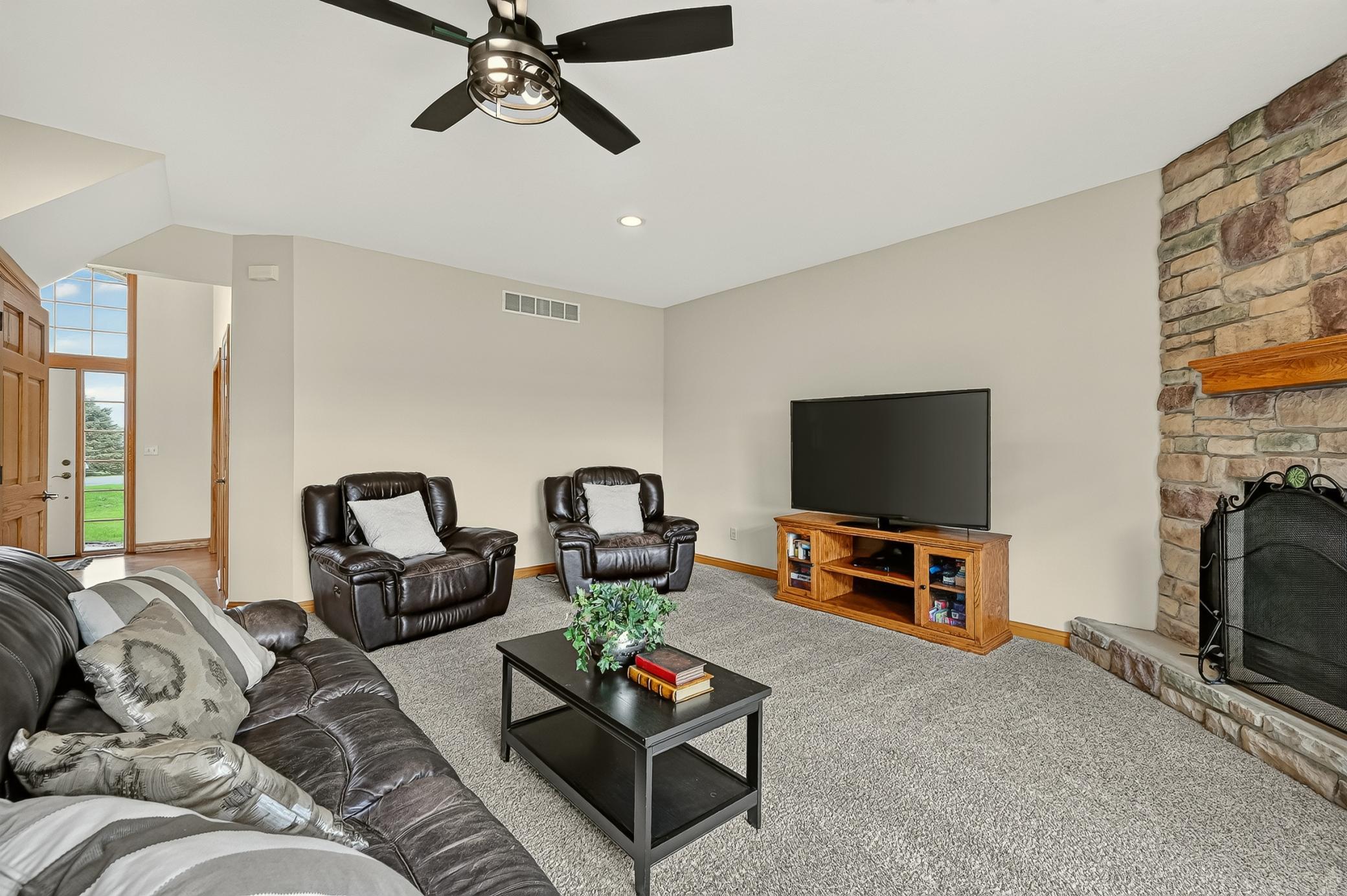 570 Valley View Road Southwest Oronoco, MN 55960 - Photo 15 of 72 Gallery Image 15