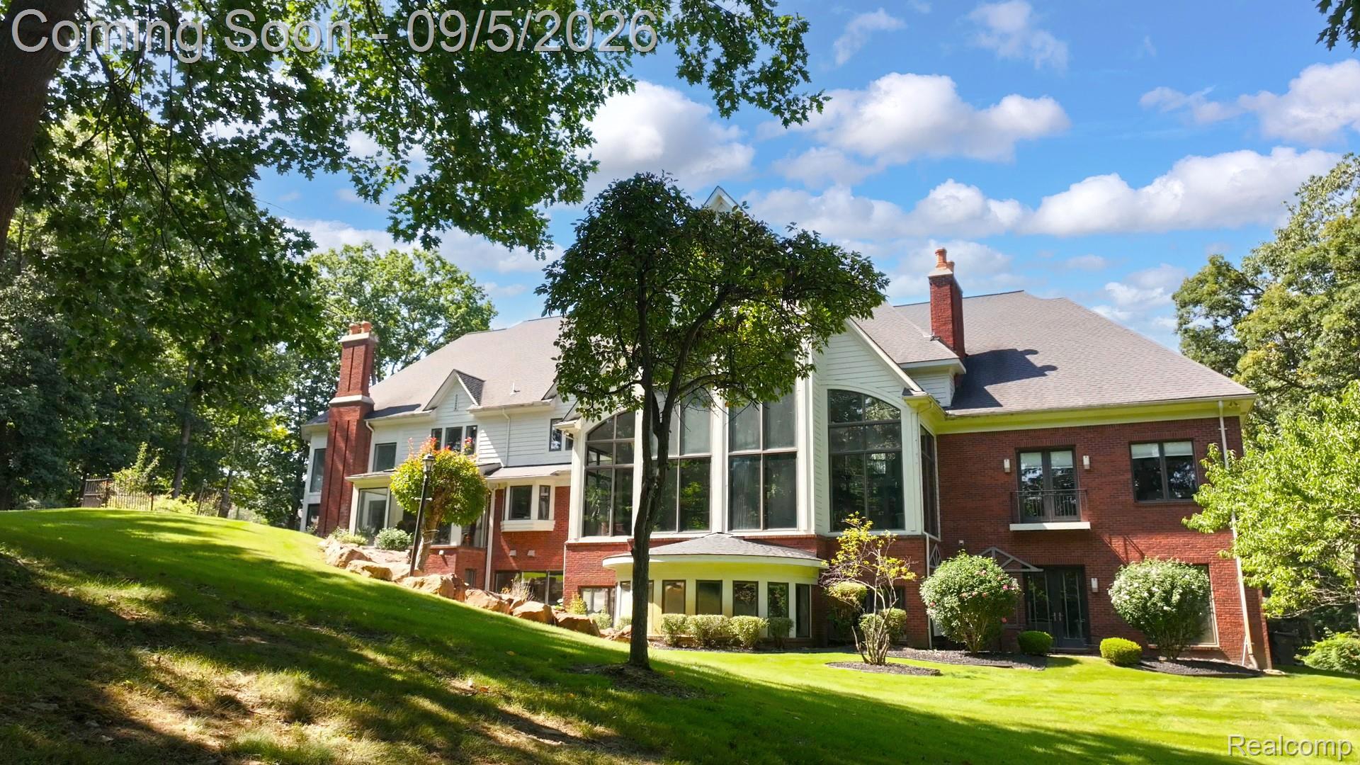 2785 Cranbrook Ridge Court Rochester, MI 48306 - Photo 78 of 97 Brick Colonial estate set on expansive manicured grounds with mature shade trees