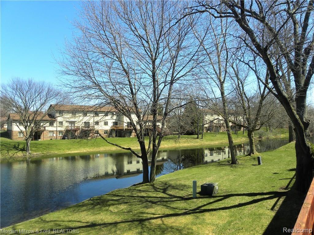 9042 East Lake Road, Unit 34 Clarkston, MI 48348 - Photo 20 of 21