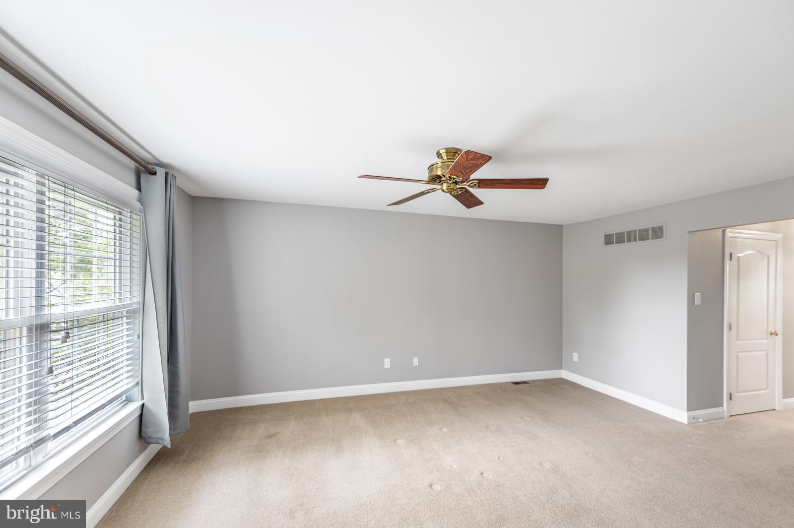 145 Ridgeview Circle Berwyn, PA 19312 - Photo 21 of 38 Primary bedroom