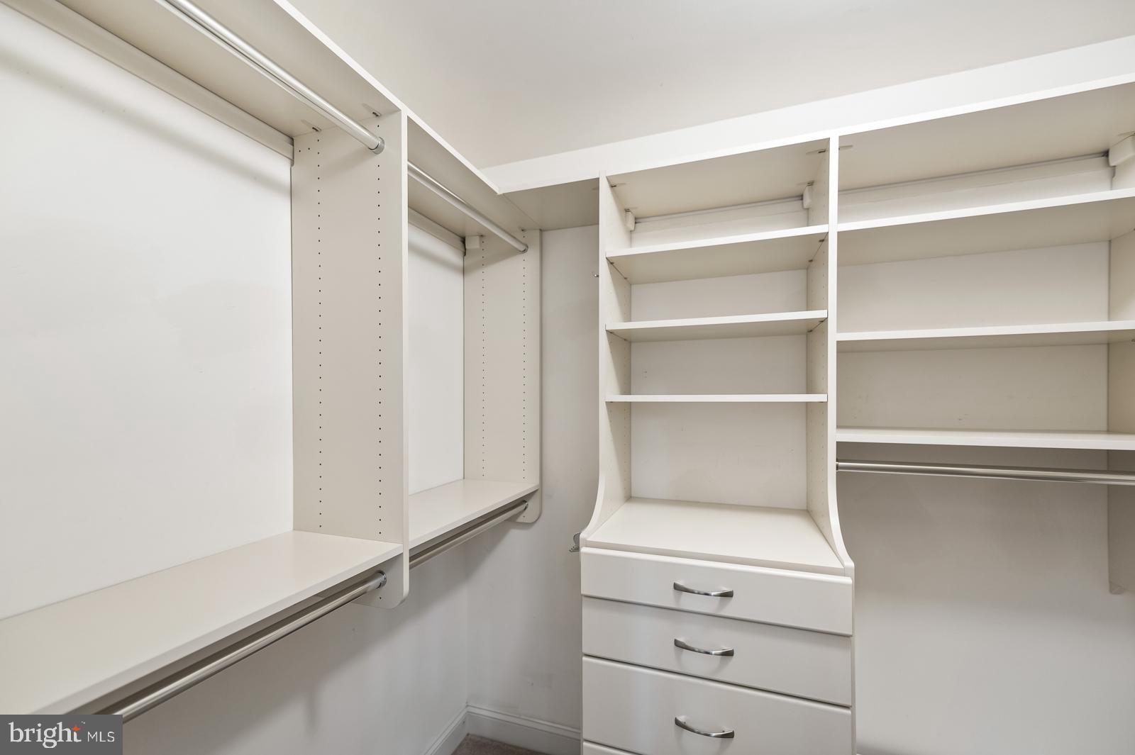 145 Ridgeview Circle Berwyn, PA 19312 - Photo 25 of 38 Primary second walk in closet