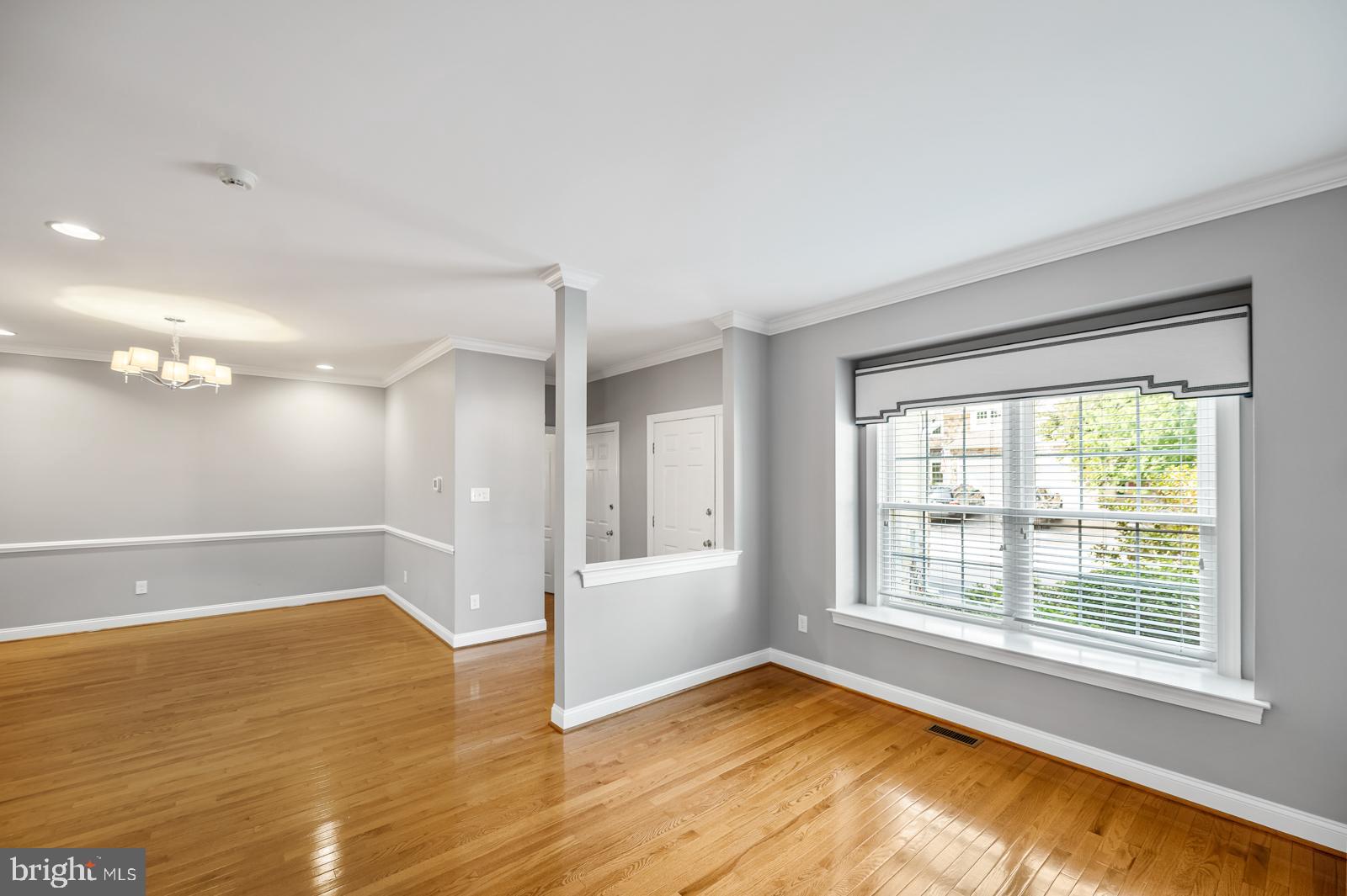 145 Ridgeview Circle Berwyn, PA 19312 - Photo 6 of 38 Living room Dining room and front foyer