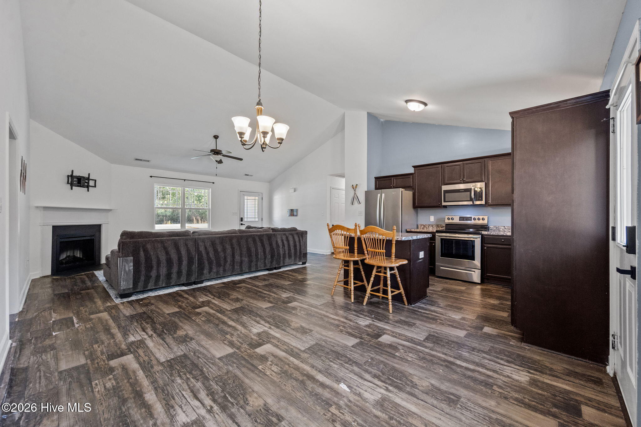 430 Union Chapel Church Road Richlands, NC 28574 - Photo 17 of 58 37-web-or-mls-_RAD6017