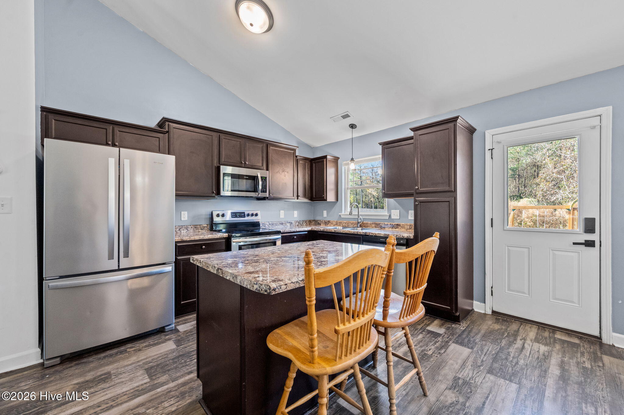 430 Union Chapel Church Road Richlands, NC 28574 - Photo 19 of 58 39-web-or-mls-_RAD6023