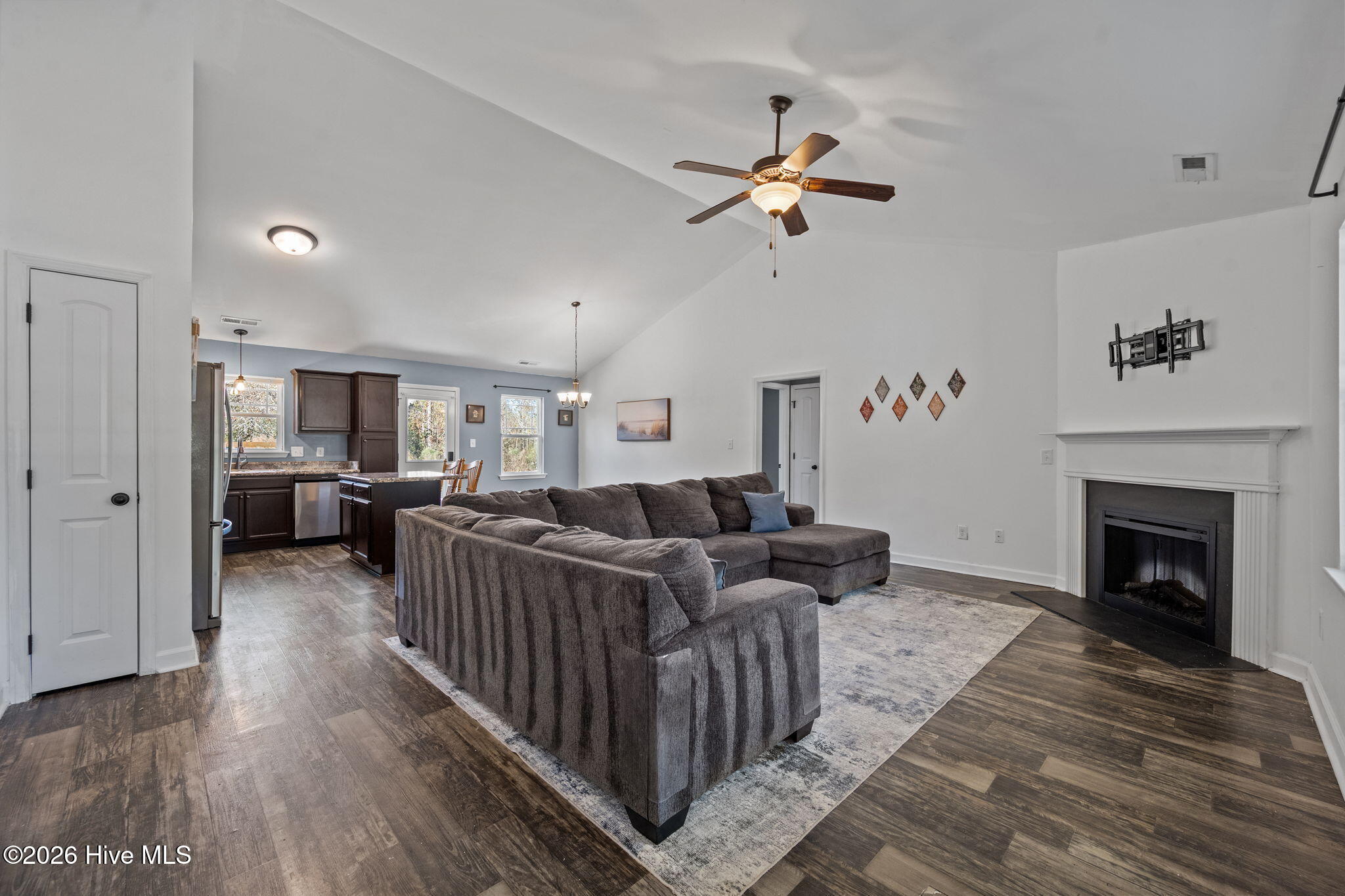 430 Union Chapel Church Road Richlands, NC 28574 - Photo 8 of 58 28-web-or-mls-_RAD5980