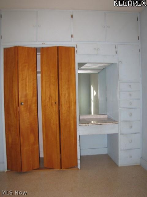 983 Oxford Road Cleveland Heights, OH 44121 - Photo 14 of 23 Bedroom 1