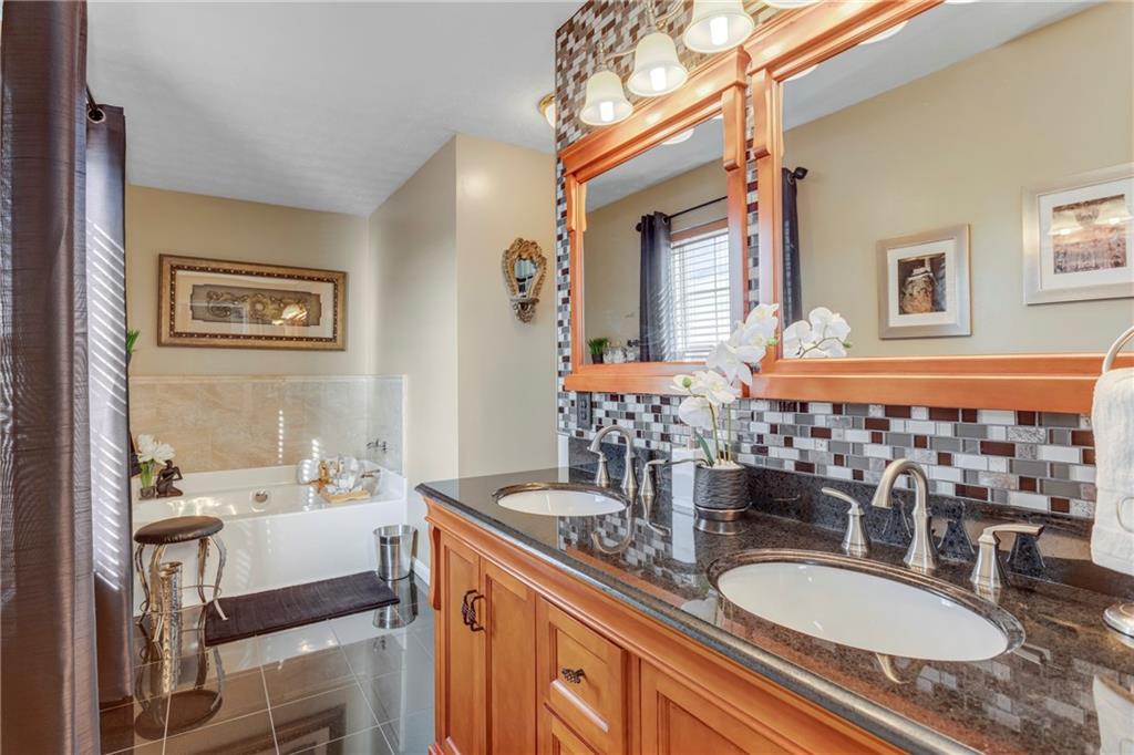137 Cedar Ridge Drive Monaca, PA 15061 - Photo 13 of 25 Gallery Image 13