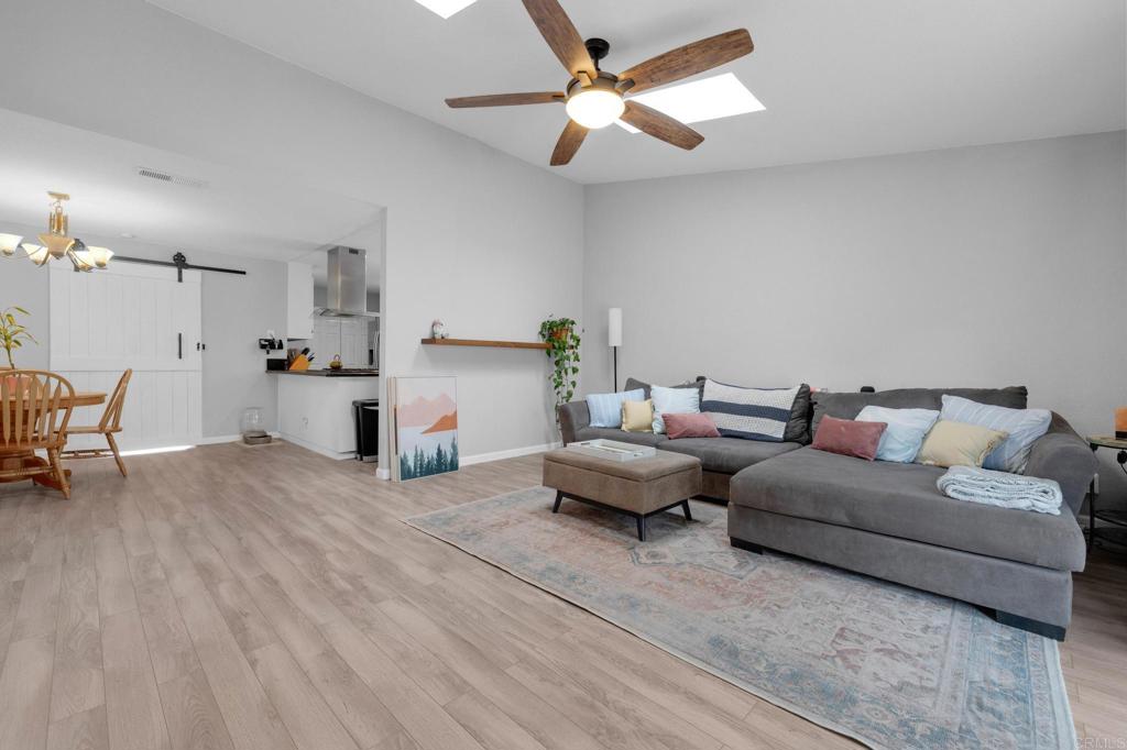 10166 Trocha De Penni Lakeside, CA 92040 - Photo 11 of 33