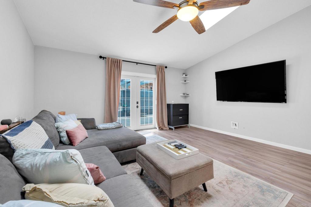 10166 Trocha De Penni Lakeside, CA 92040 - Photo 12 of 33