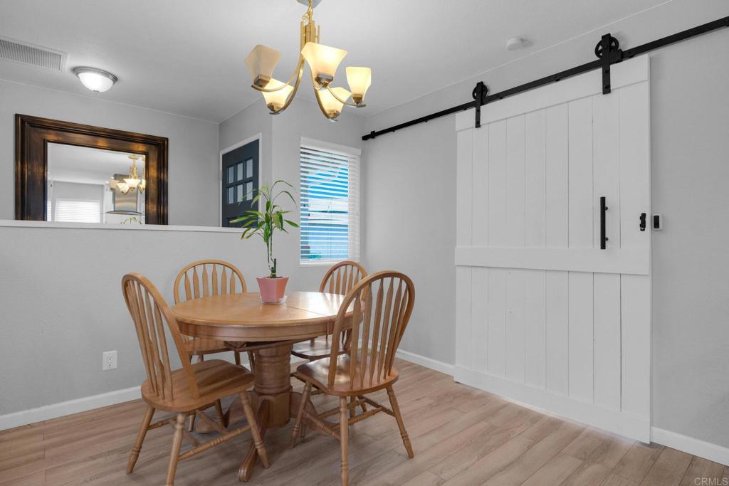 10166 Trocha De Penni Lakeside, CA 92040 - Photo 8 of 33