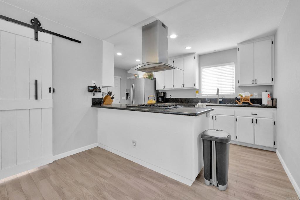 10166 Trocha De Penni Lakeside, CA 92040 - Photo 10 of 33