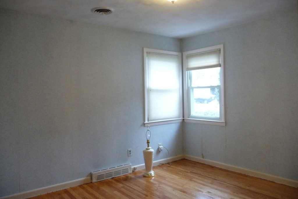 57 Bremen Street Springfield, MA 01108 - Photo 12 of 16 Gallery Image 12