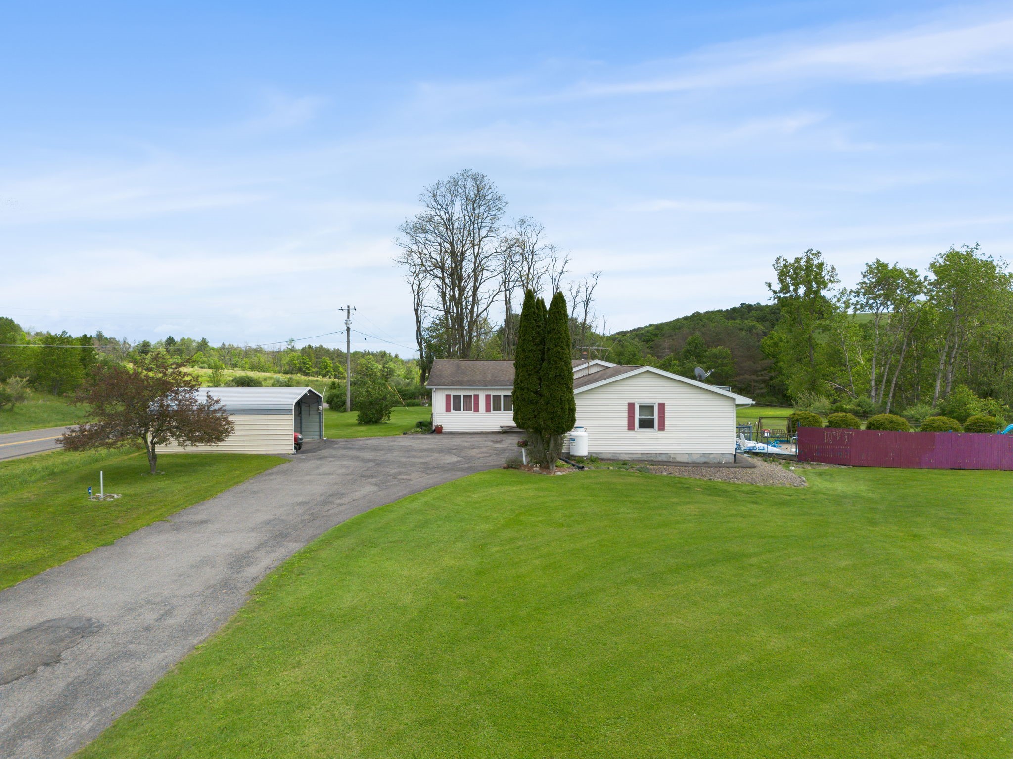 4426 Murphy Road Binghamton, NY 13903 - Photo 2 of 30