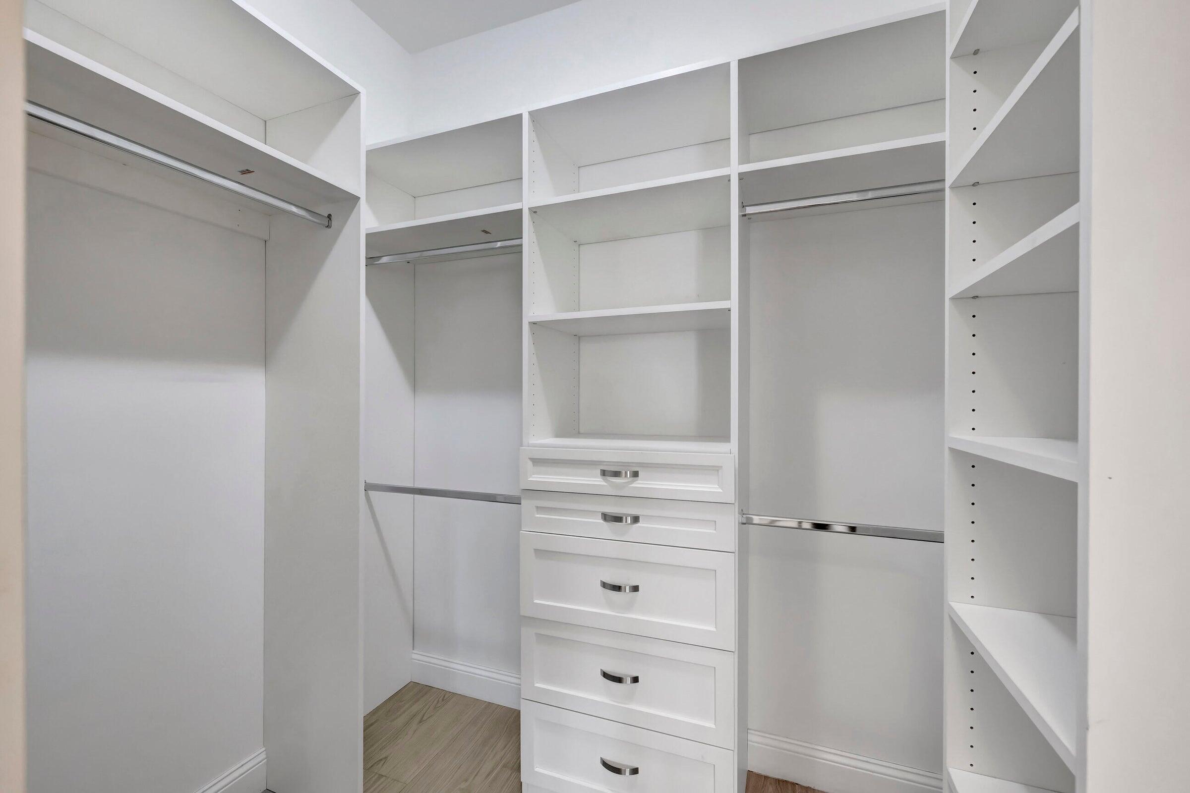 4875 Hunters Way Boca Raton, FL 33434 - Photo 15 of 43 Primary Closet #2