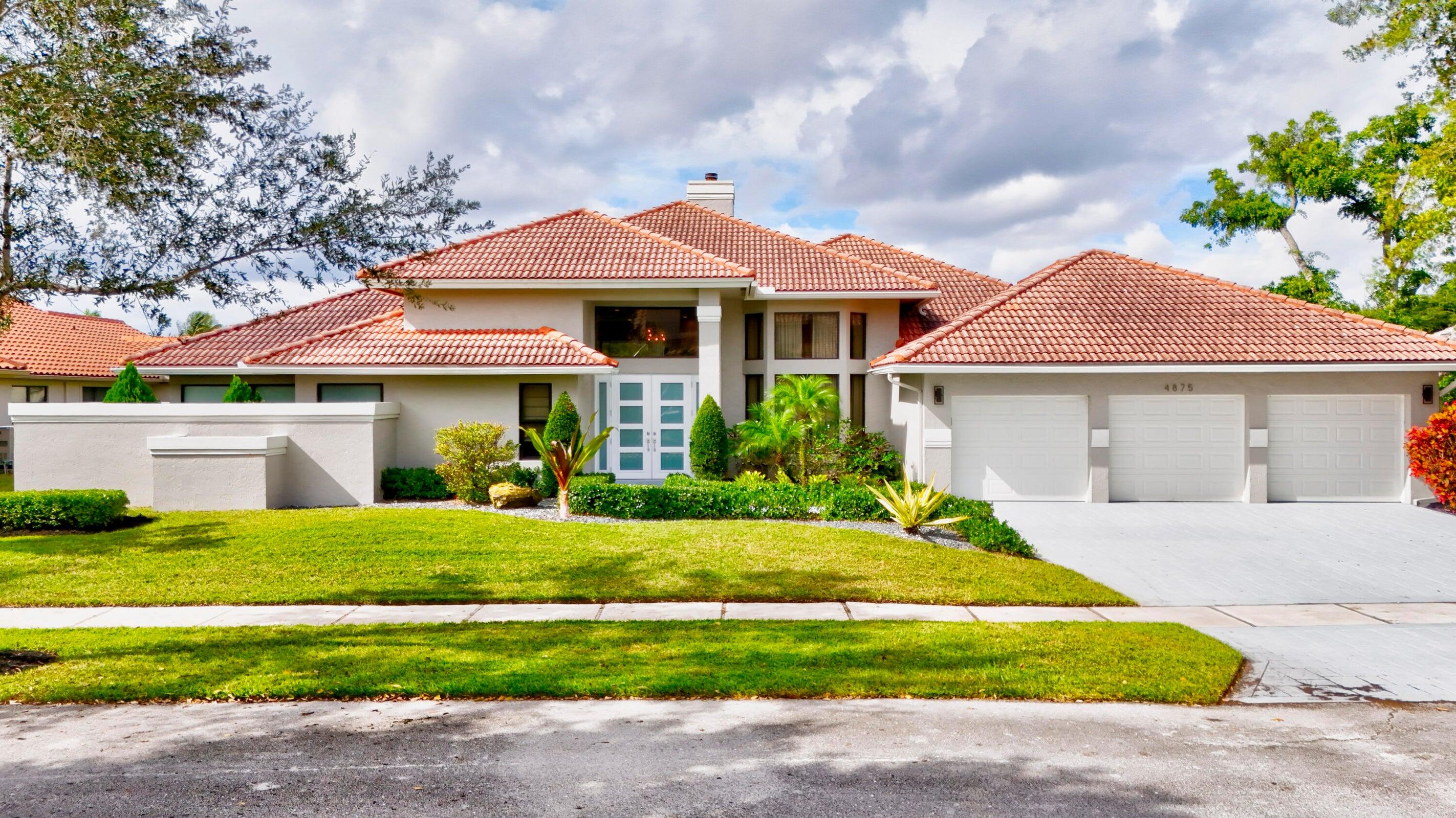 4875 Hunters Way Boca Raton, FL 33434 - Photo 43 of 43 Front Exterior