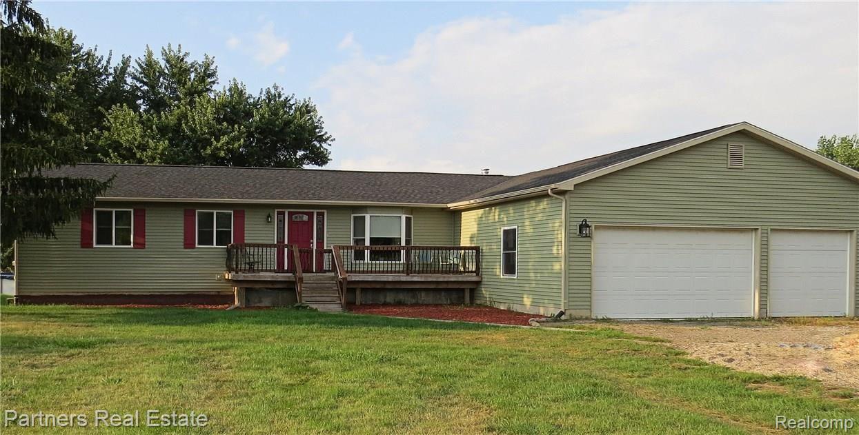 4850 Deal Road Fowlerville, MI 48836 - Photo 1 of 49 Welcome to 4850 Deal Rd., A Country Ranch setup for Horses