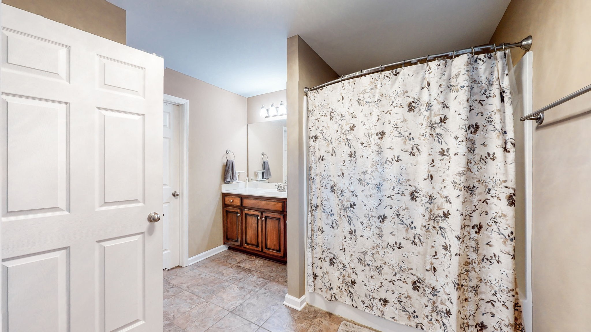 2870 Canoe Branch Road Lebanon, TN 37087 - Photo 26 of 45 a view of bathroom with bathtub and shower