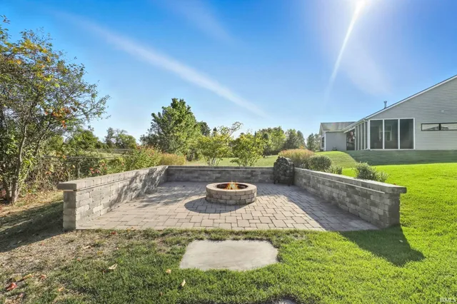 $470,000 | 15026 Leo Creek Boulevard, Leo, IN 46765