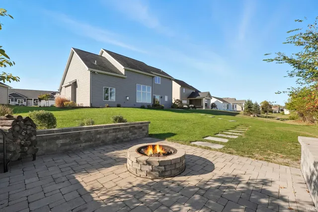 $470,000 | 15026 Leo Creek Boulevard, Leo, IN 46765