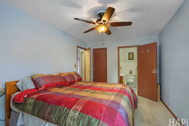 $369,000 | 34945 North Leonard Avenue, Ingleside, IL 60041