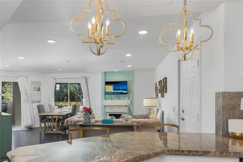 $920,000 | 400 Lake Street, Unit 105, Huntington Beach, CA 92648