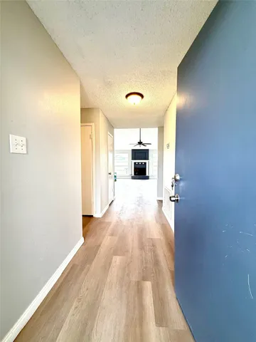 $259,900 | 12071 Plumbrook Drive, Houston, TX 77099