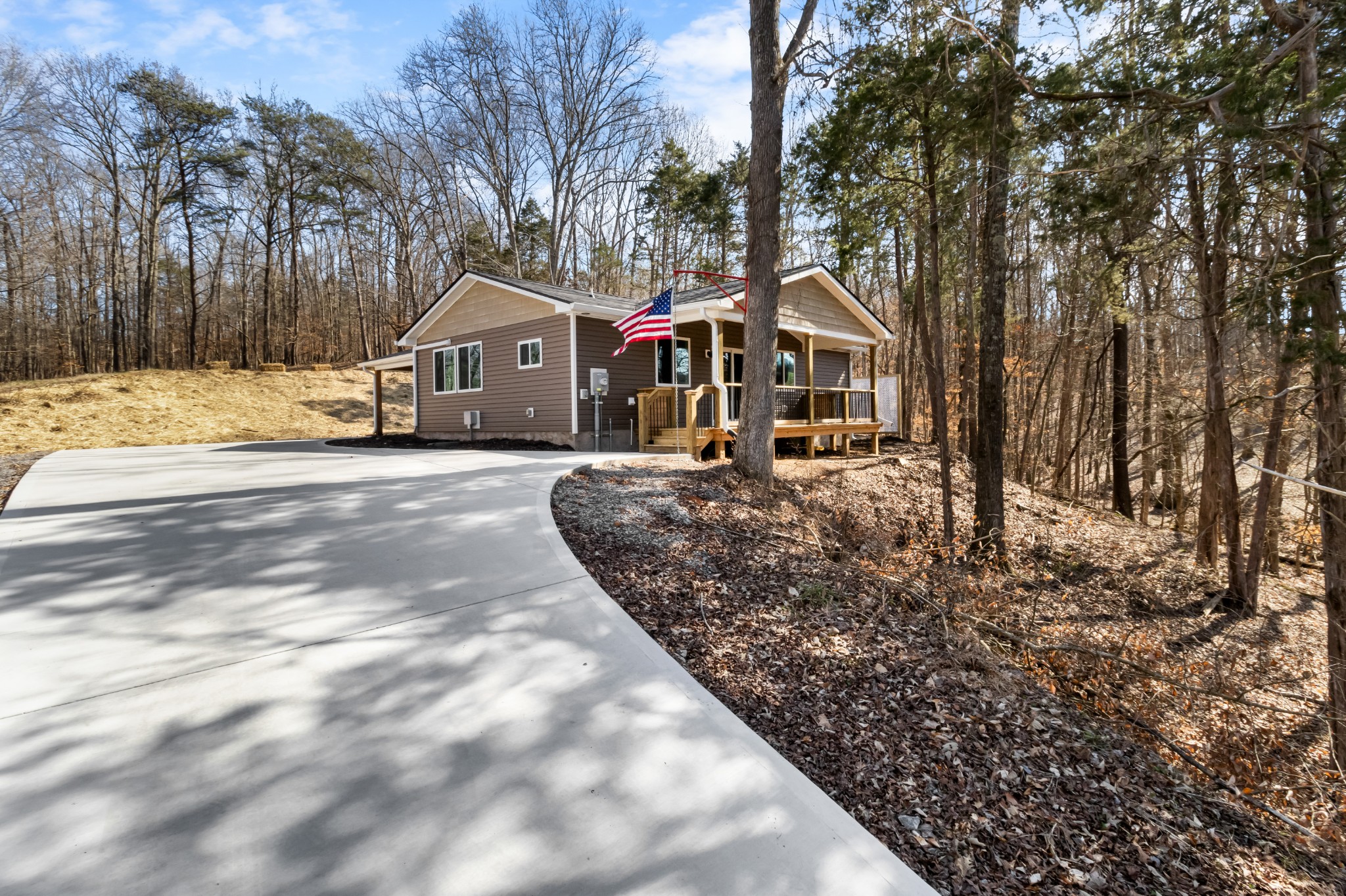 2991 Erwin Road Clarksville, TN 37043 - Photo 8 of 47 Gallery Image 8