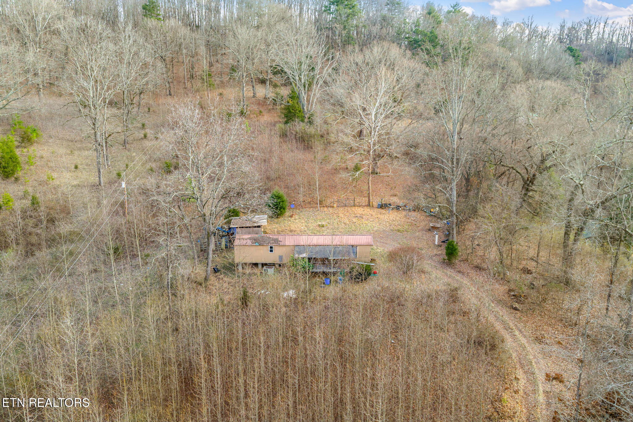 2410 Sugar Grove Valley Road Harriman, TN 37748 - Photo 17 of 51 9-web-or-mls-2410 Sugar Grove Valley-9