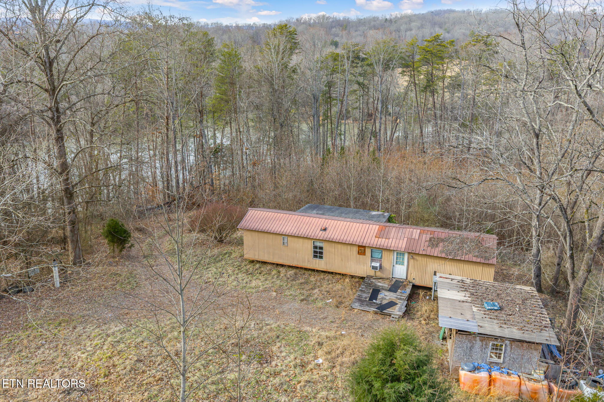 2410 Sugar Grove Valley Road Harriman, TN 37748 - Photo 18 of 51 10-web-or-mls-2410 Sugar Grove Valley-10