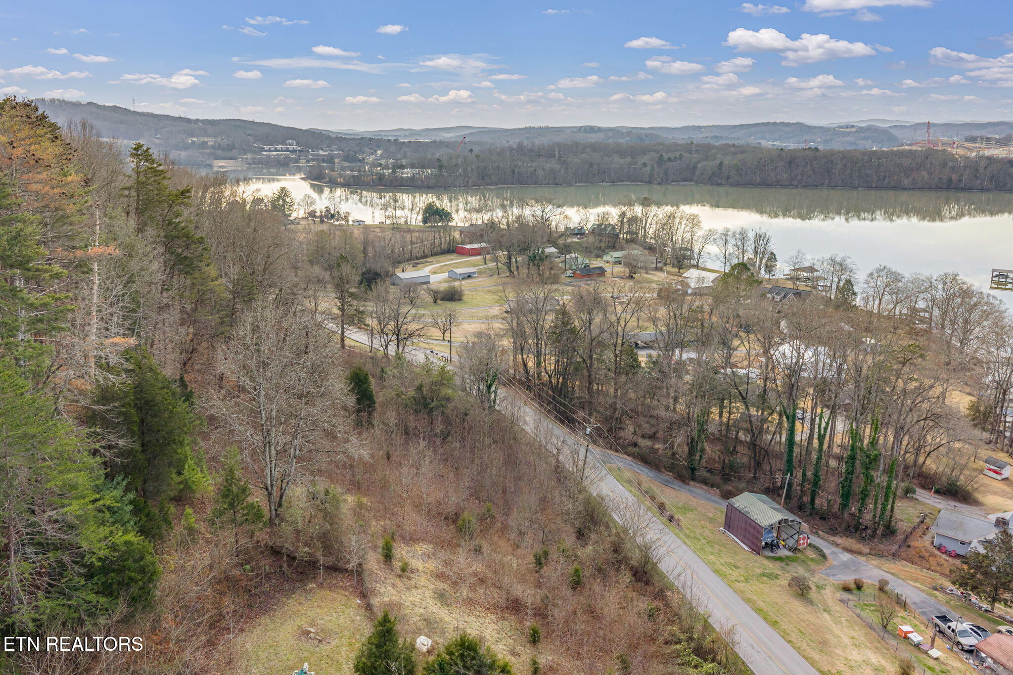2410 Sugar Grove Valley Road Harriman, TN 37748 - Photo 23 of 51 20-web-or-mls-2410 Sugar Grove Valley-20