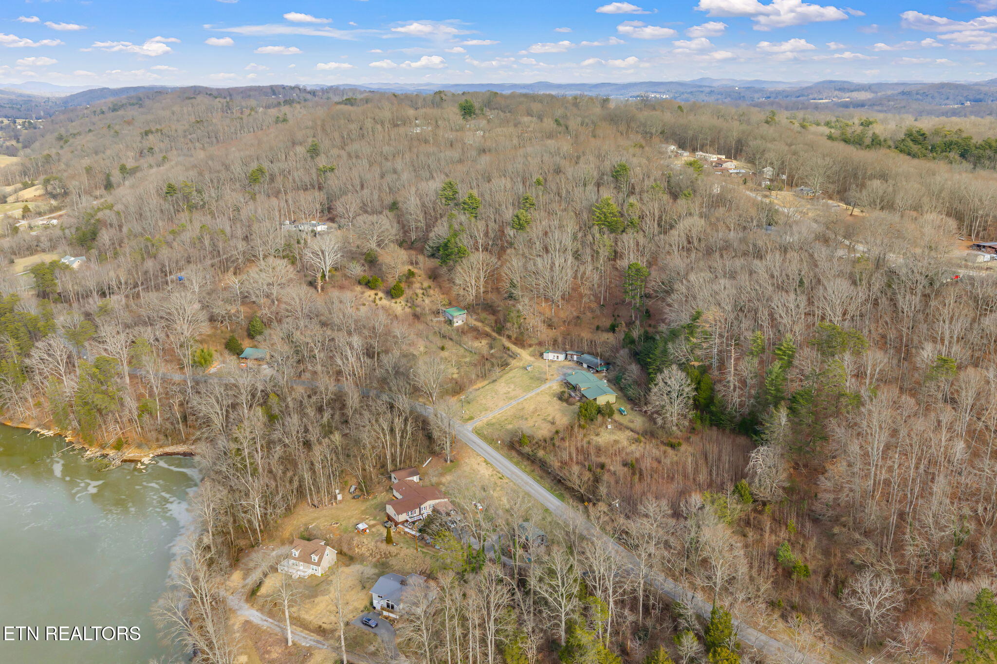 2410 Sugar Grove Valley Road Harriman, TN 37748 - Photo 5 of 51 3-web-or-mls-2410 Sugar Grove Valley-4