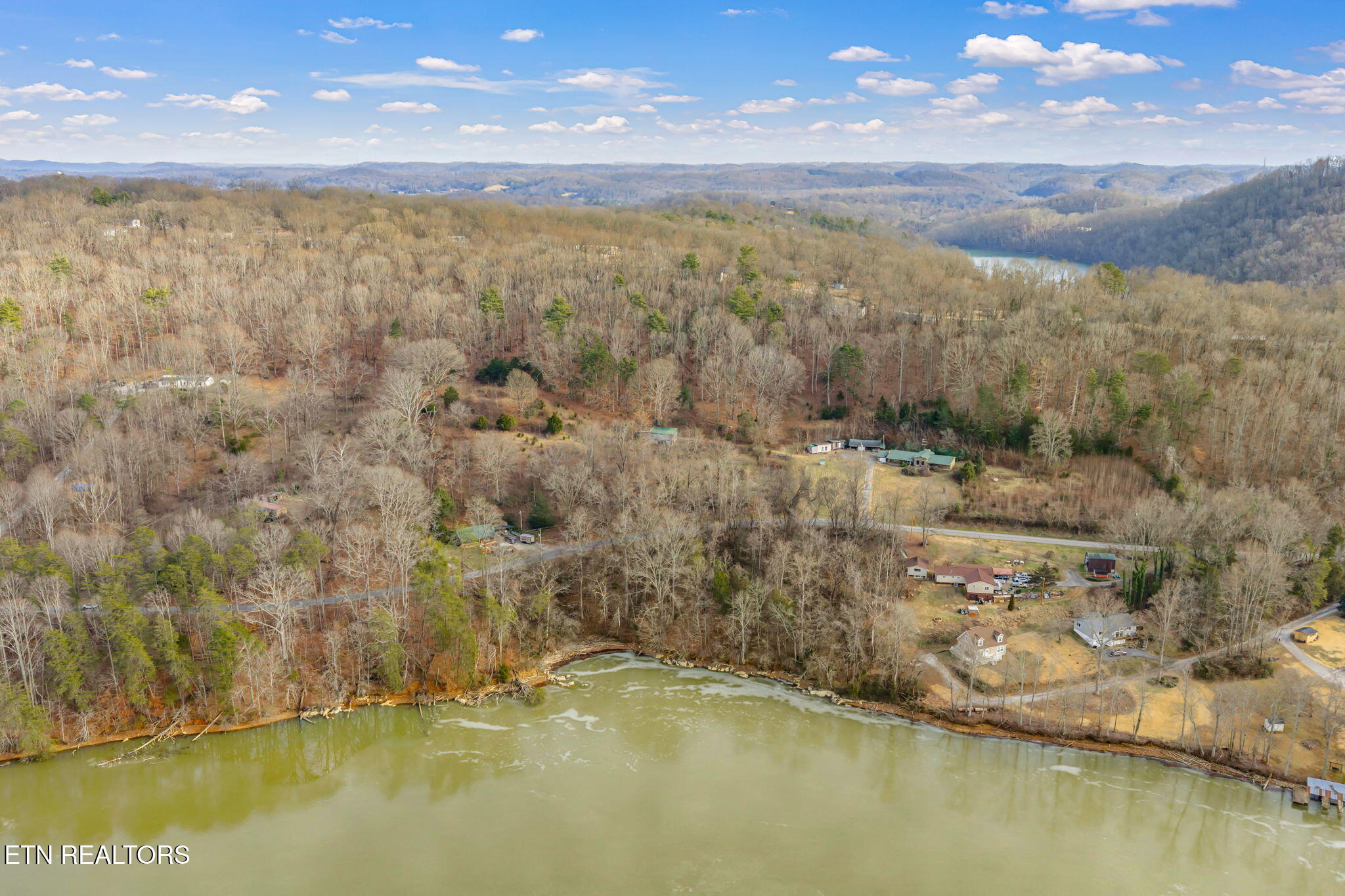 2410 Sugar Grove Valley Road Harriman, TN 37748 - Photo 7 of 51 6-web-or-mls-2410 Sugar Grove Valley-6