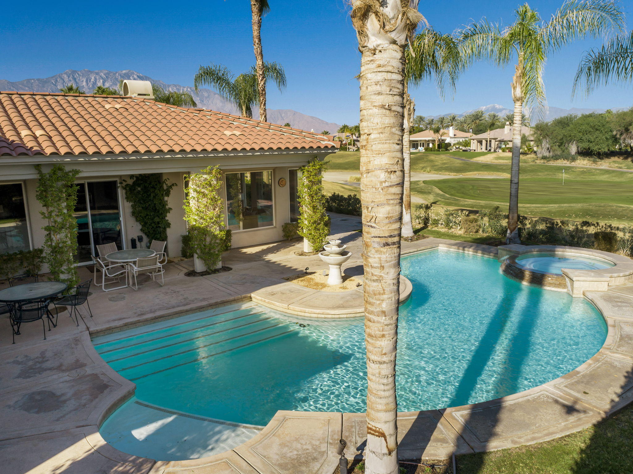 315 Loch Lomond Road Rancho Mirage, CA 92270 - Photo 20 of 46 5-web-or-mls-JVLochLomond1120_005