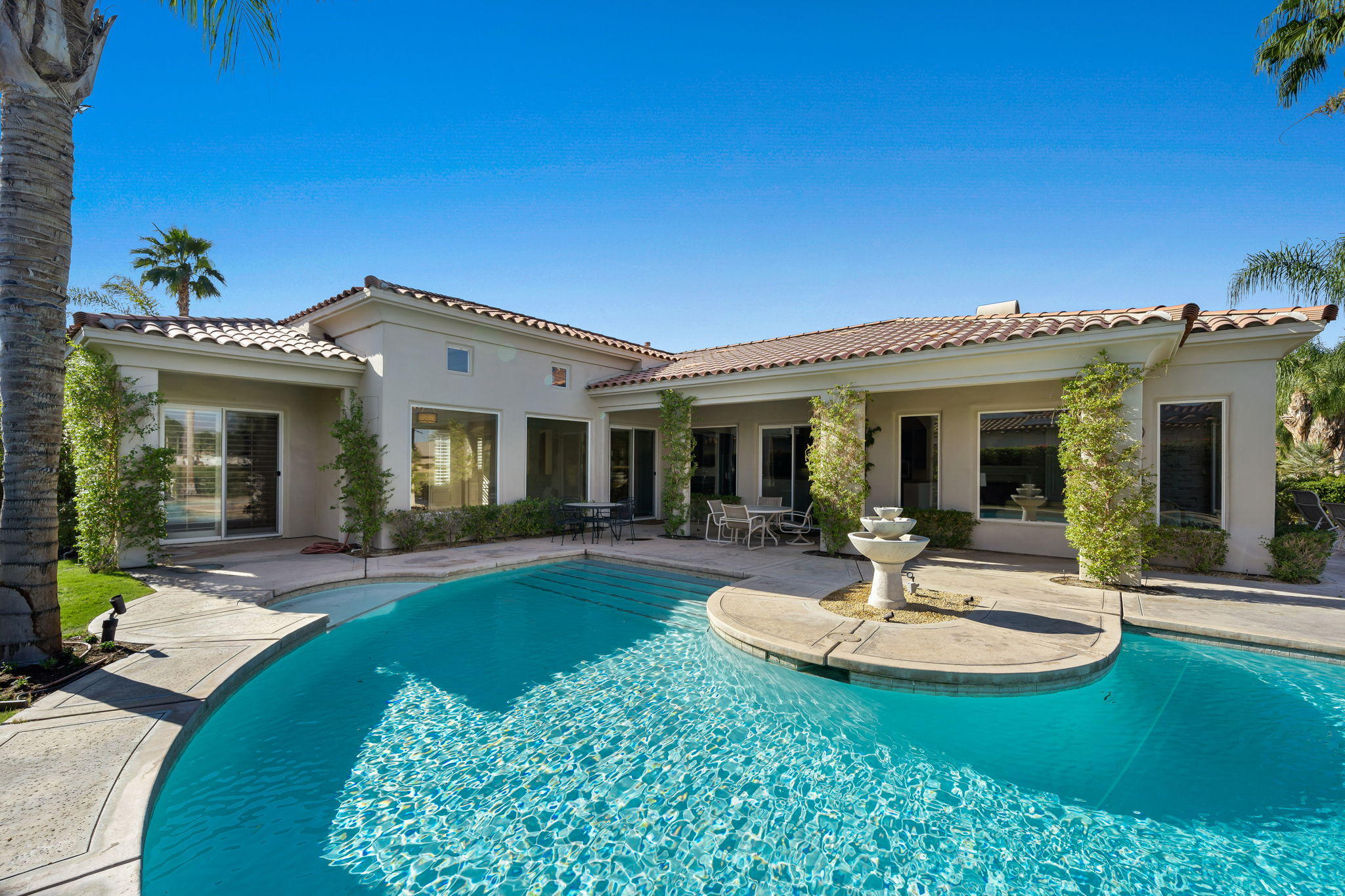 315 Loch Lomond Road Rancho Mirage, CA 92270 - Photo 27 of 46 34-web-or-mls-JVLochLomond1120_034