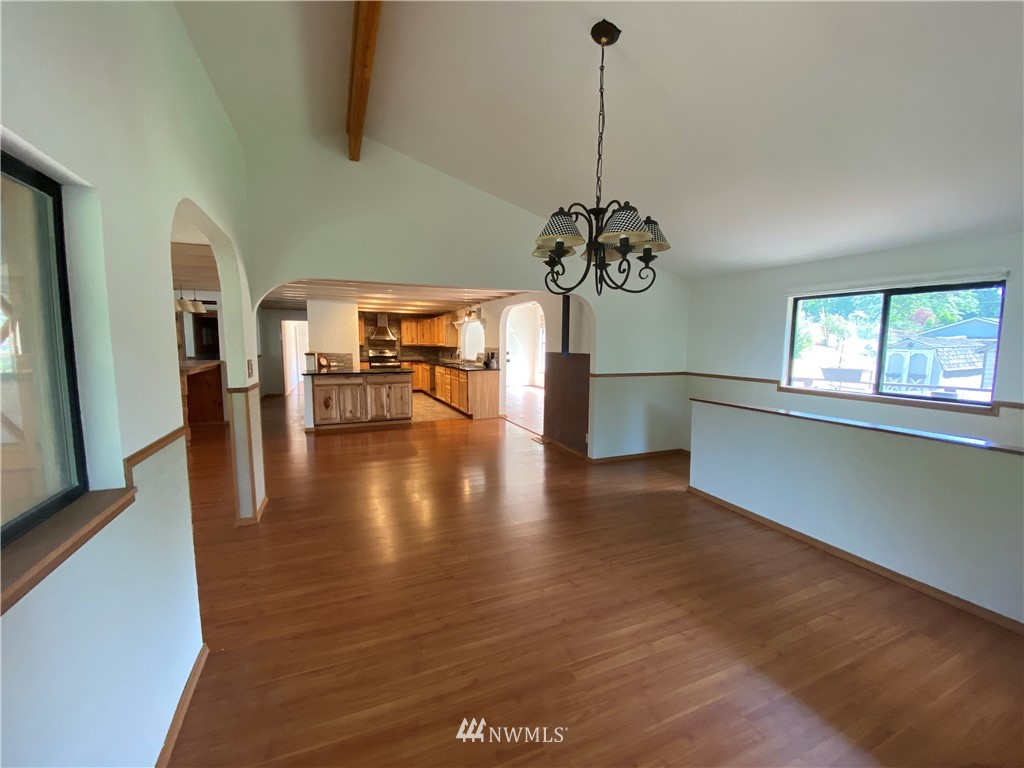 18501 Southeast 216th Street Renton, WA 98058 - Photo 18 of 34 Gallery Image 18